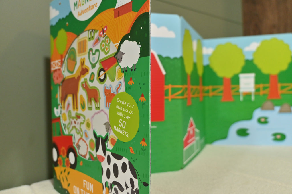 On The Farm (My Fold-Out Magnetic Adventure)