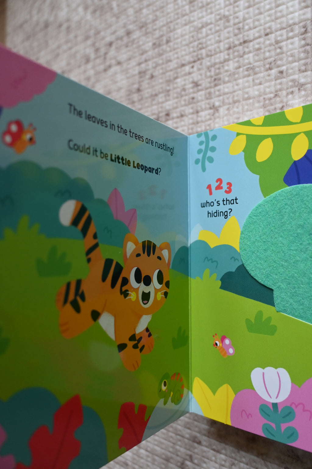 In the Jungle: 123, who's that hiding?